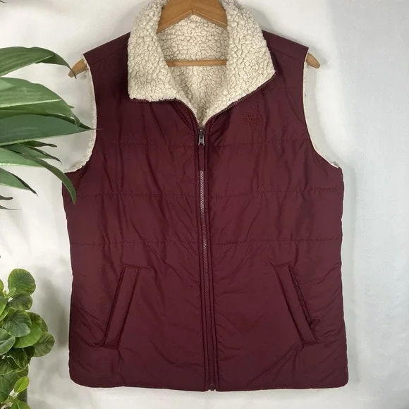 The North Face Womens Tamburello Reversible Vest Burgundy Sherpa Lined Large - Picture 1 of 9